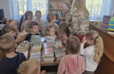 Więcej o: Przyszli czytelnicy w bibliotece